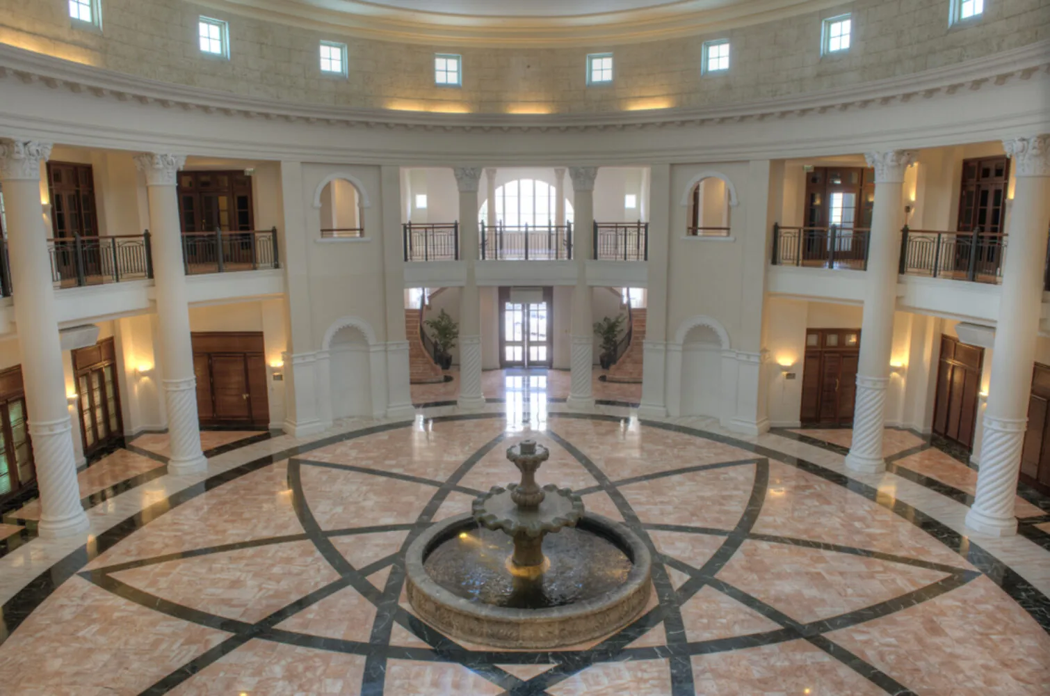 Rotunda 2