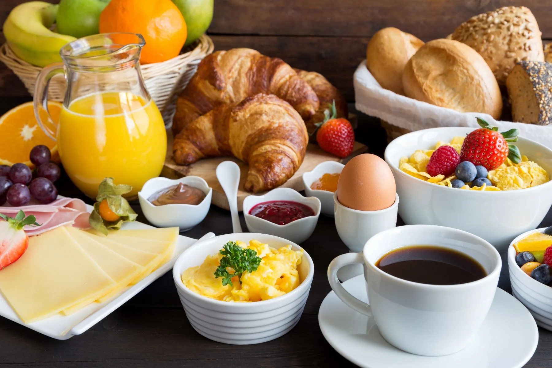 New Year’s Day Recovery Brunch at Aragon Café